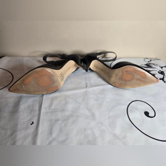 🔥EUC MICHAEL KORS LEATHER GIULIANA MID ANKLE STRAP PUMPS - Picture 8 of 16